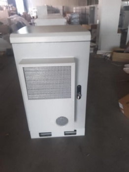 Custom Telecommunication Outdoor cabinet rack 500*500*800 to 1200*3000*2400
